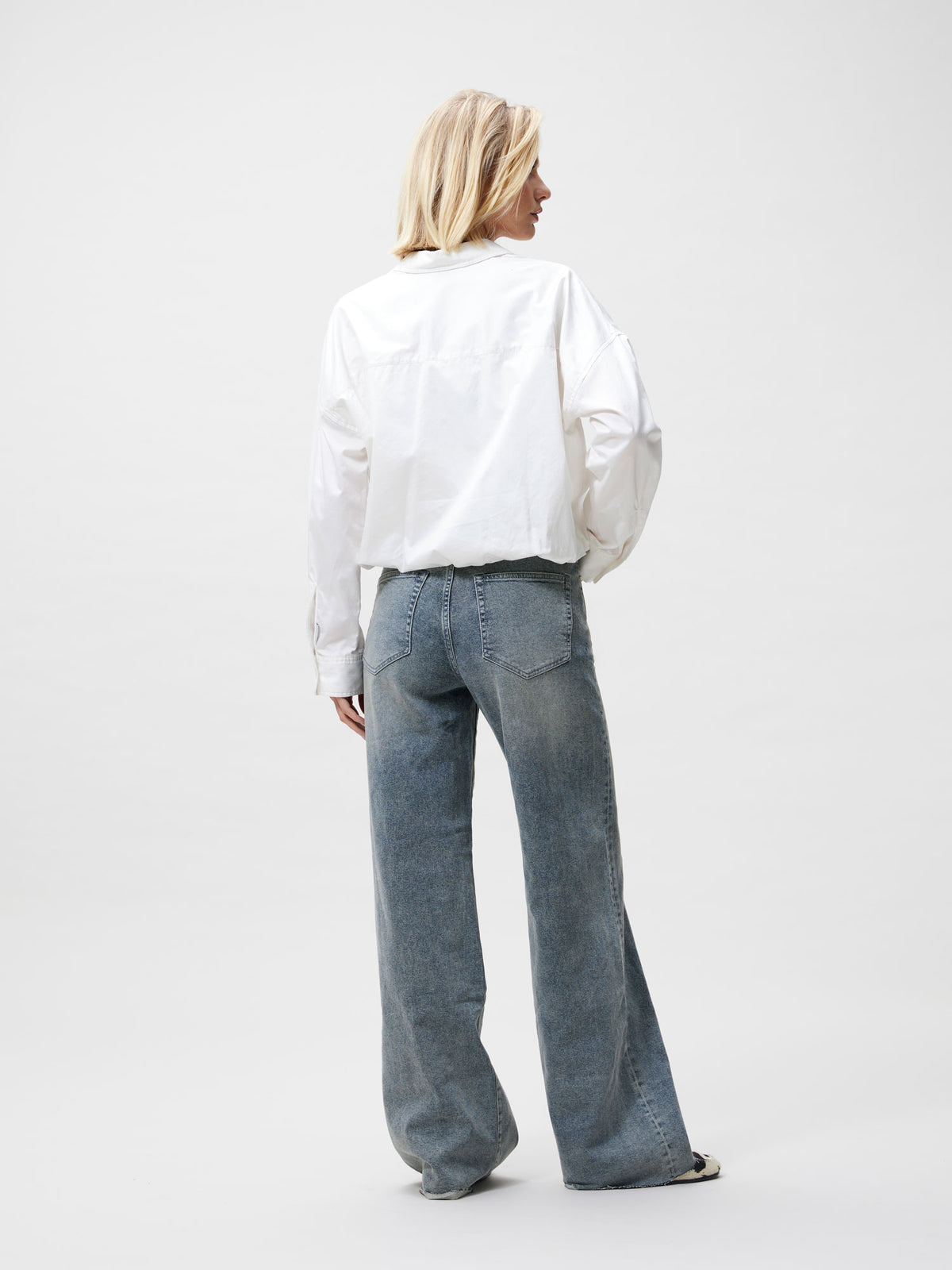 Catwalk Junkie - Tuck in blouse white