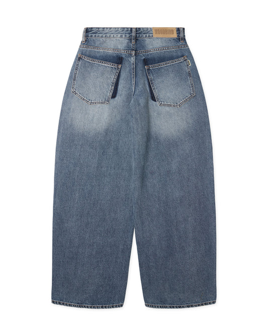 achterkant van de vega light jeans met zichtbare achterzakken