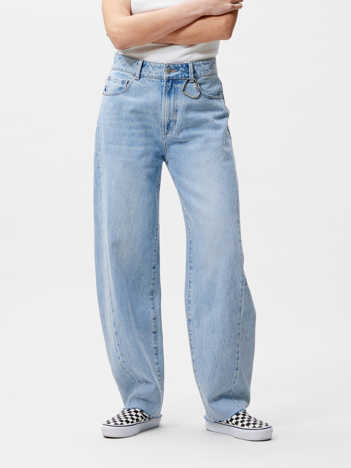 Jeans Super Barrel Fit Light Blue