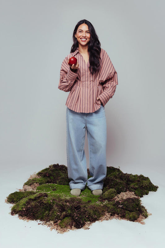Catwalk Junkie - Blouse with waist pleats pink
