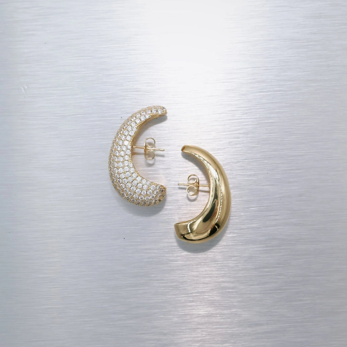 Billion Avenue -<!--en-->Bulb Diamond Earstud gold
