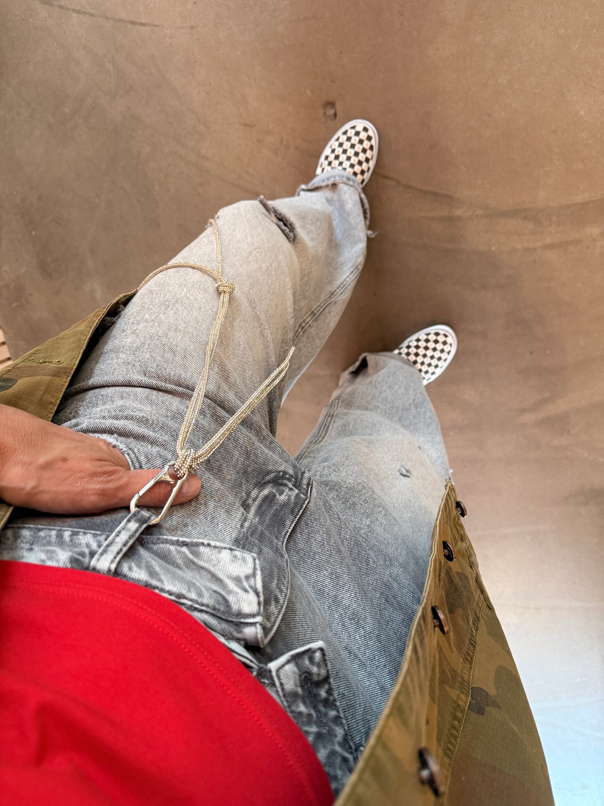 Jeans damaged grey